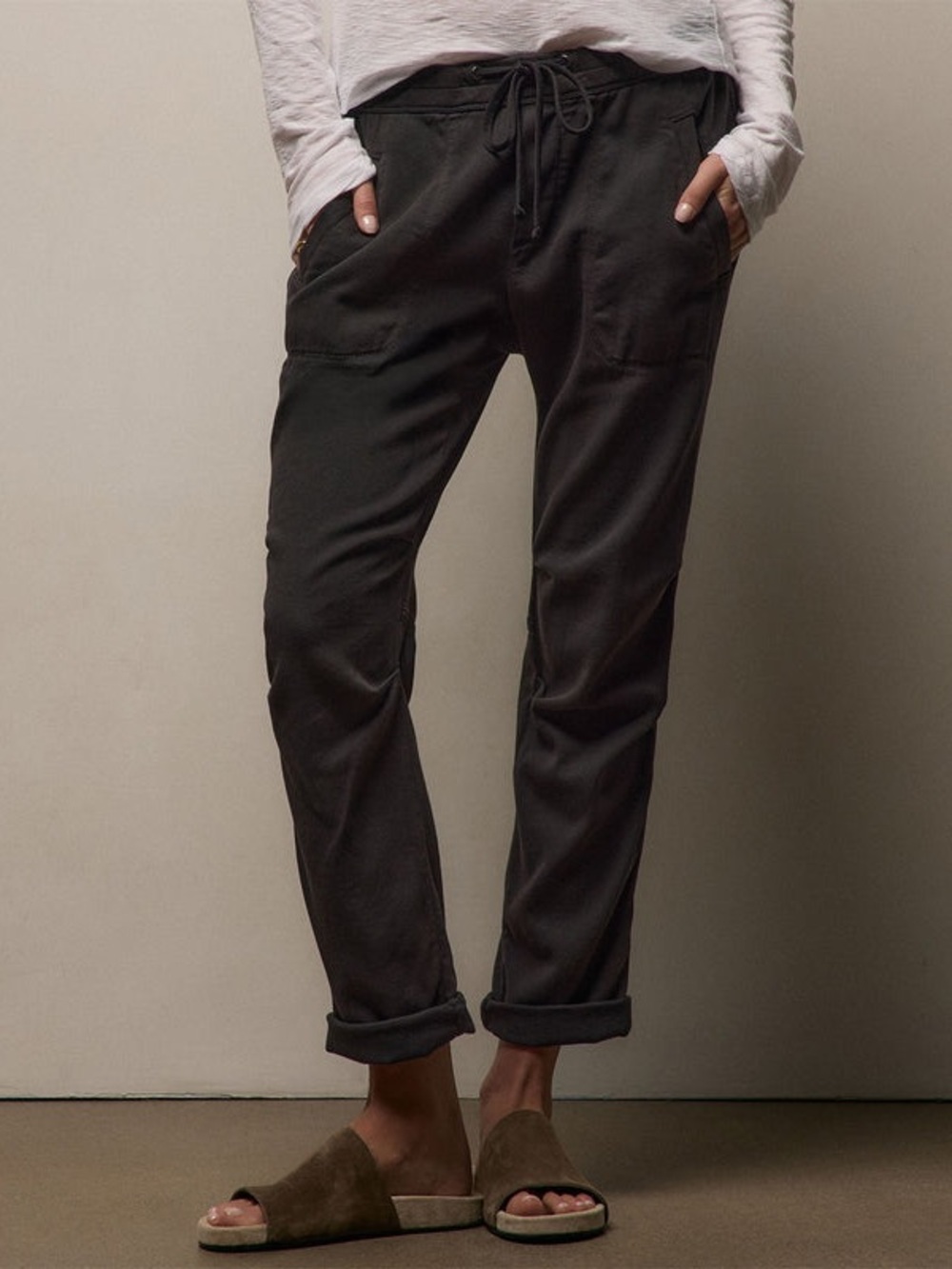 James Perse Soft Drape Pant Elasticized Waist Carbon Pigment Color Size 2